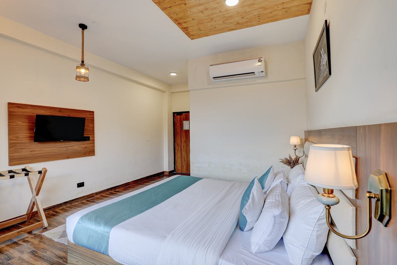 Deluxe Room at Utpala House Sissu